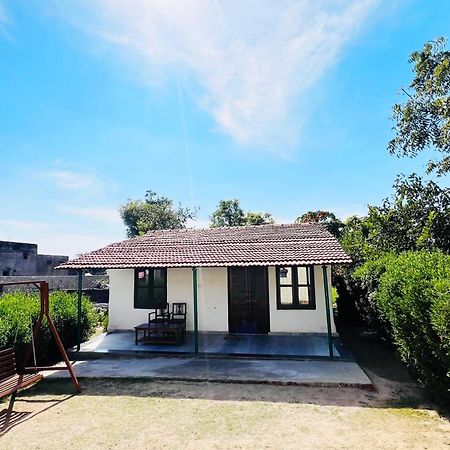 Jawai Balwant Villas Bijapur  Exterior photo